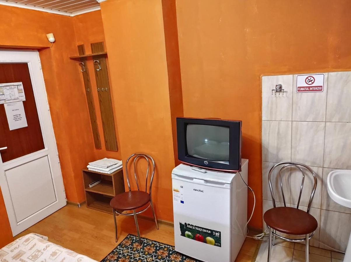 Pensiunea Casa Didina Bacău Exteriör bild